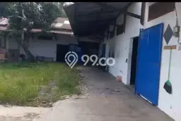 Gudang di Pakisaji, Luas 1000m², Jalan Utama, Lokasi Strategis Gudang di Pakisaji, Luas 1000m², Jalan Utama, Lokasi Strategis