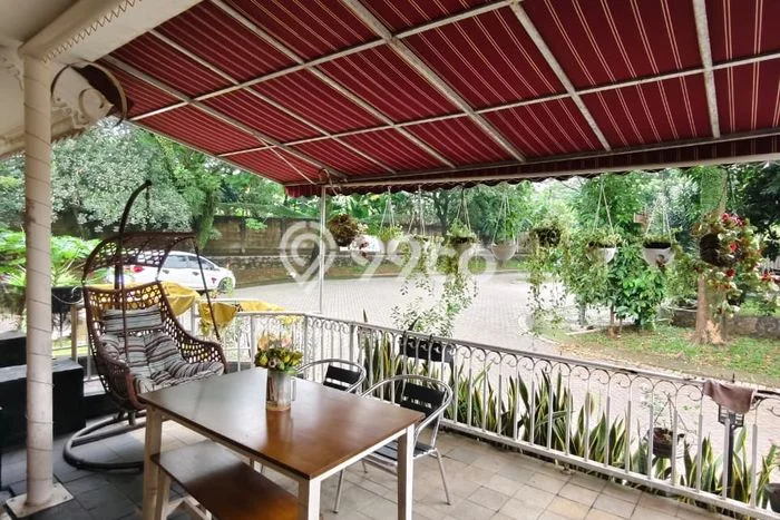Jual Rumah Mewah Elegan Dengan View Cantik di Sektor 9-Bintaro, Tangerang Selatan Jual Rumah Mewah Elegan Dengan View Cantik di Sektor 9-Bintaro, Tangerang Selatan