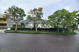 Rumah Kawasan Setiabudi, Luas 700m2m², Bangunan 329m2m² Rumah Kawasan Setiabudi, Luas 700m2m², Bangunan 329m2m²