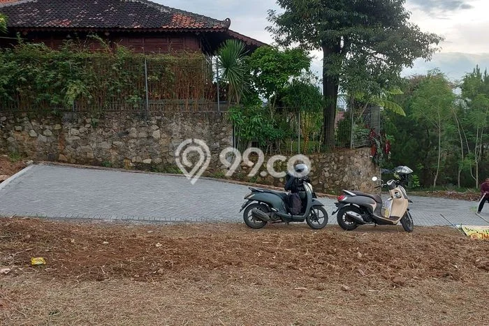 Kavling Tanah untuk Dijual di Cigadung, Bandung, Luas 380m2 Kavling Tanah untuk Dijual di Cigadung, Bandung, Luas 380m2