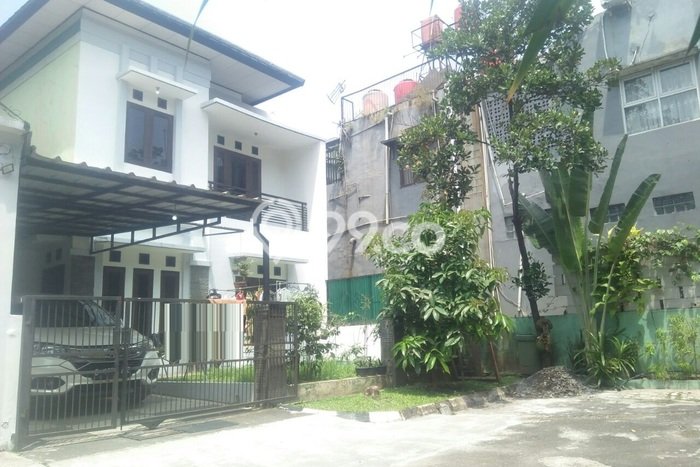 Rumah Minimalis 4 KT LT 135m2 di Buah Batu Rumah Minimalis 4 KT LT 135m2 di Buah Batu