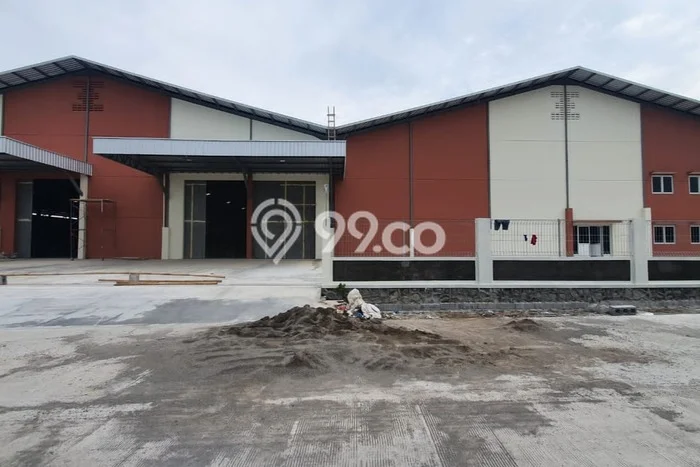 Unit Gudang Dijual di Ngaliyan Semarang 10500m2 Unit Gudang Dijual di Ngaliyan Semarang 10500m2