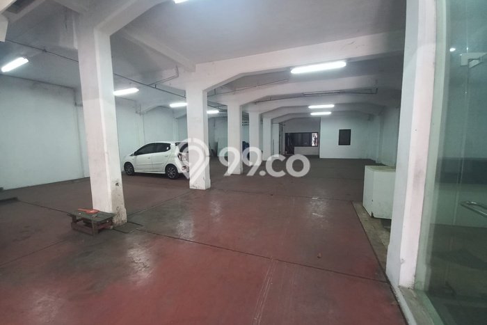 Unit Ruko Dijual di Jakarta Utara LT 323m2 & LB 931m2 Unit Ruko Dijual di Jakarta Utara LT 323m2 & LB 931m2