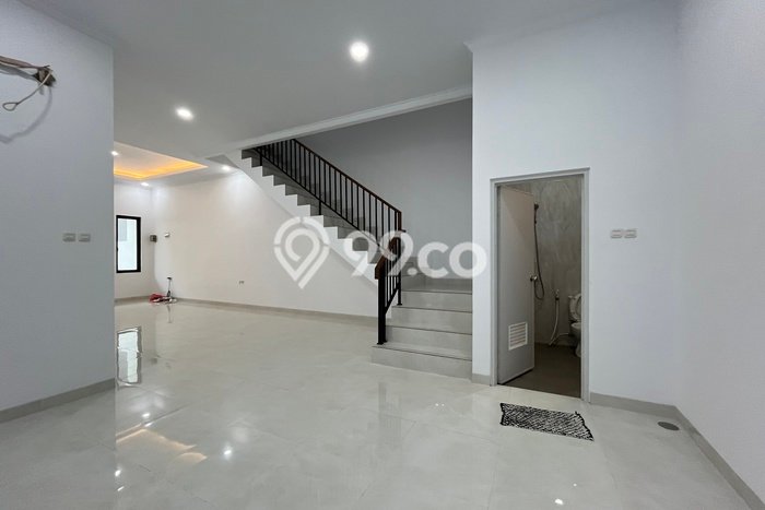 Dijual Rumah Mewah Megah Dengan View Eksklusif di Muara Karang, Jakarta Utara Dijual Rumah Mewah Megah Dengan View Eksklusif di Muara Karang, Jakarta Utara