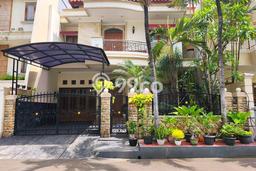 Jual Rumah Mewah Megah Dengan View Cantik di Permata Buana, Jakarta Barat Jual Rumah Mewah Megah Dengan View Cantik di Permata Buana, Jakarta Barat
