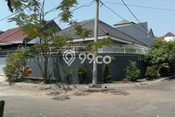 Dijual Cepat Rumah Bagus Siap Huni LB 150m2 di Rungkut, Surabaya Dijual Cepat Rumah Bagus Siap Huni LB 150m2 di Rungkut, Surabaya