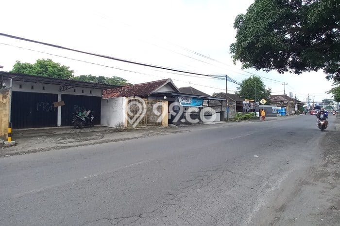 Jual Rumah Favorit Siap Huni LB 200m2 di Piyungan, Bantul Jual Rumah Favorit Siap Huni LB 200m2 di Piyungan, Bantul