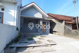 Dijual Cepat Rumah Bagus Siap Huni LB 90m2 di Berbah, Sleman Dijual Cepat Rumah Bagus Siap Huni LB 90m2 di Berbah, Sleman