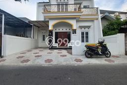 Rumah Modern Minimalis 4 Kamar Siap Huni di Banguntapan Rumah Modern Minimalis 4 Kamar Siap Huni di Banguntapan
