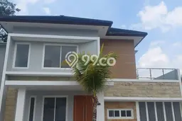 Dijual Cepat Rumah Bagus Siap Huni LB 228m2 di Ngaglik, Sleman Dijual Cepat Rumah Bagus Siap Huni LB 228m2 di Ngaglik, Sleman