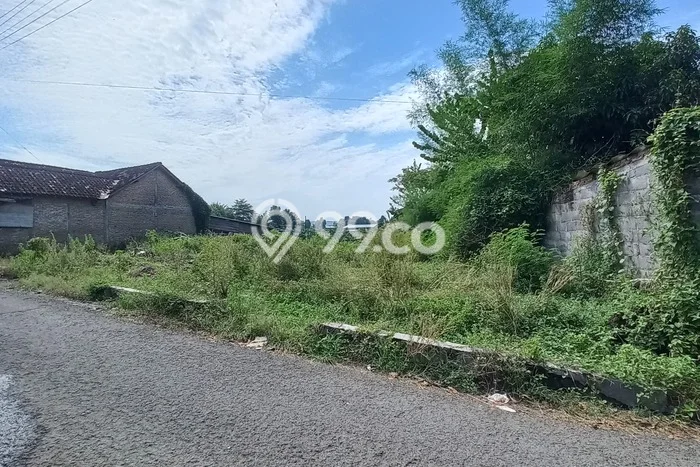 Kavling Tanah di Banguntapan Dijual Luas 180m2 Legalitas SHM Kavling Tanah di Banguntapan Dijual Luas 180m2 Legalitas SHM