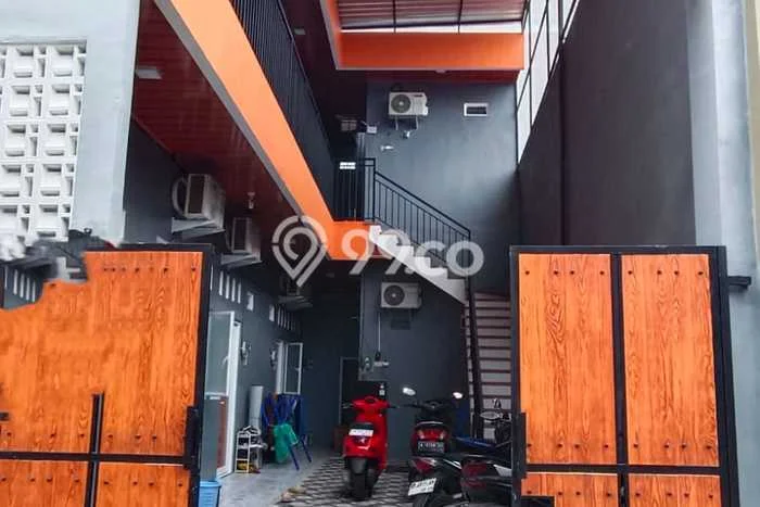 Unit Kost Dijual di Semarang Selatan dengan 12 Kamar Tidur & Luas Bangunan 200m2 Unit Kost Dijual di Semarang Selatan dengan 12 Kamar Tidur & Luas Bangunan 200m2