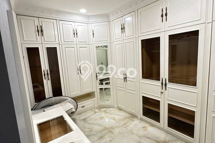 Hunian 3 Kamar Siap Huni Dikontrakkan di Menteng Harga Kompetitif Hunian 3 Kamar Siap Huni Dikontrakkan di Menteng Harga Kompetitif