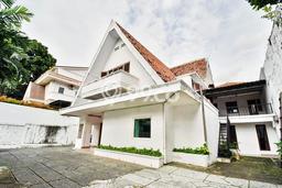 Siap Huni Hunian Elit 4 Kamar di Menteng Dekat ke Mana Saja Siap Huni Hunian Elit 4 Kamar di Menteng Dekat ke Mana Saja