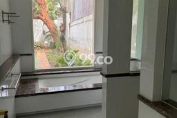 Rumah Bagus Disewakan di Cipete, Jakarta Selatan LT 1200m2, LB 700m2 Rumah Bagus Disewakan di Cipete, Jakarta Selatan LT 1200m2, LB 700m2