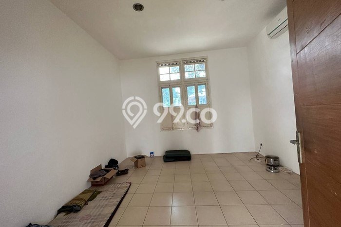 Hunian Strategis Dikontrakkan 7 Kamar di Menteng Boleh Nego Hunian Strategis Dikontrakkan 7 Kamar di Menteng Boleh Nego