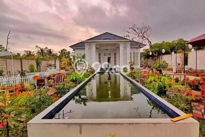 Hunian Elit LB 600m2 Siap Huni Desain Elegan di Sleman, Yogyakarta Hunian Elit LB 600m2 Siap Huni Desain Elegan di Sleman, Yogyakarta