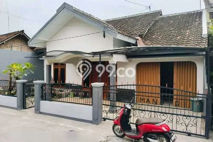 Hunian Cantik Modern Lb 120m2 di Sewon, Bantul Hunian Cantik Modern Lb 120m2 di Sewon, Bantul
