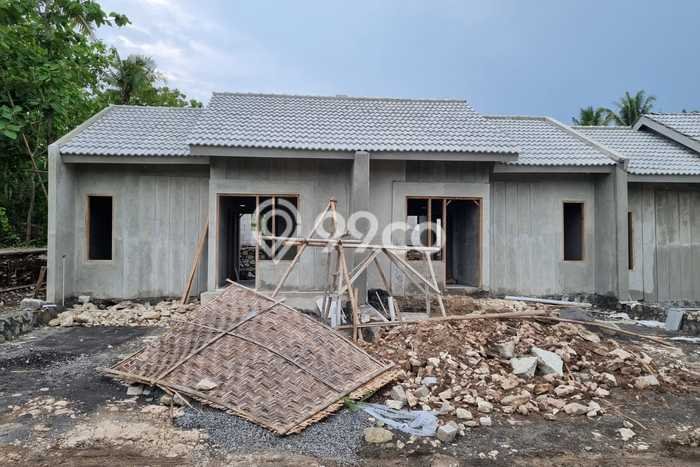Siap Huni Rumah Minimalis & Modern LB 30m2 di Bambanglipuro Siap Huni Rumah Minimalis & Modern LB 30m2 di Bambanglipuro