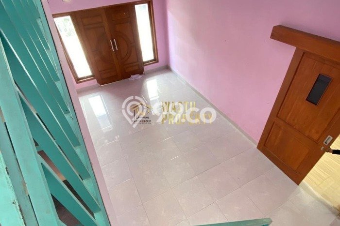 Dijual Segera Kost 9 Kamar, 4 Kamar Mandi di Depok, Sleman, Luas 340m2 Dijual Segera Kost 9 Kamar, 4 Kamar Mandi di Depok, Sleman, Luas 340m2