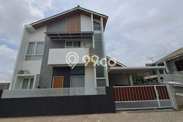 Jual Rumah Favorit Siap Huni LB 110m2 di Tegalrejo, Yogyakarta Jual Rumah Favorit Siap Huni LB 110m2 di Tegalrejo, Yogyakarta