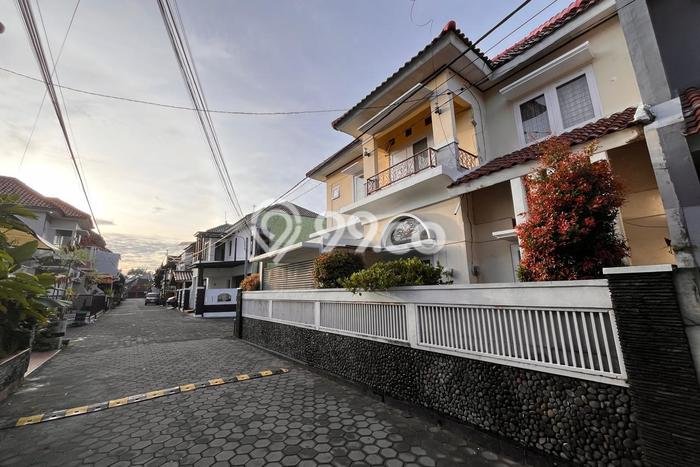 Rumah Modern Cantik 4 KT Siap Huni di Ngaglik Rumah Modern Cantik 4 KT Siap Huni di Ngaglik