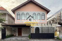 Vila Kawasan , Area 300m2m², Lokasi Strategis Vila Kawasan , Area 300m2m², Lokasi Strategis