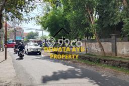 Tanah Potensial di , Luas 819m2m², Akses Mudah Tanah Potensial di , Luas 819m2m², Akses Mudah