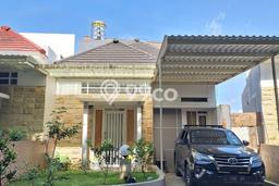 Dijual Vila Kawasan Junrejo, Luas 224m2m², Posisi Strategis Dijual Vila Kawasan Junrejo, Luas 224m2m², Posisi Strategis