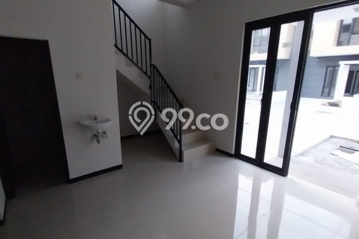 Jual Rumah Strategis Bagus Punya 2 KT di Wiyung Surabaya - Jual Rumah Strategis Bagus Punya 2 KT di Wiyung Surabaya -