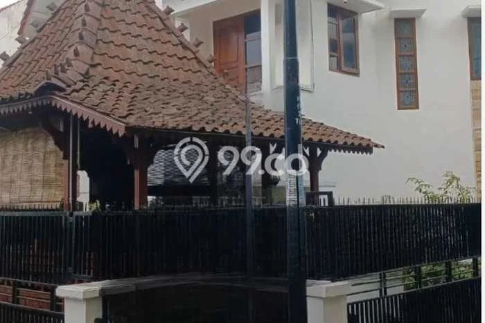 Hotel Strategis Kawasan Batu, Luas 280m2m², Lokasi Komersial Hotel Strategis Kawasan Batu, Luas 280m2m², Lokasi Komersial