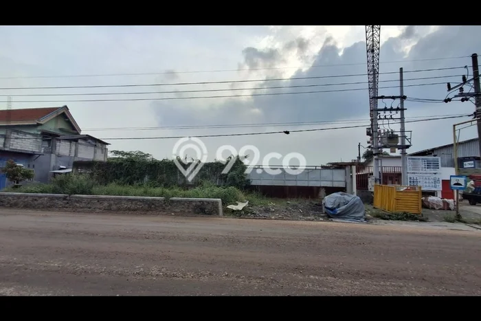 Kavling Tanah Disewakan di Menganti Gresik Luas 2500m2 Strategis Kavling Tanah Disewakan di Menganti Gresik Luas 2500m2 Strategis