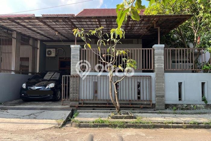 Rumah Strategis Minimalis Lb 141m2 di Antapani, Bandung Rumah Strategis Minimalis Lb 141m2 di Antapani, Bandung