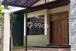 Hunian Elit LB 350m2 Siap Pakai Desain Elegan di Sukomanunggal, Surabaya Hunian Elit LB 350m2 Siap Pakai Desain Elegan di Sukomanunggal, Surabaya