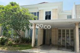 Rumah Luxury Modern Tanpa Renovasi di Pakuwon Indah Surabaya Rumah Luxury Modern Tanpa Renovasi di Pakuwon Indah Surabaya