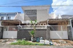 Rumah Modern 3 KT di Waru Surabaya Semi Furnished Rumah Modern 3 KT di Waru Surabaya Semi Furnished