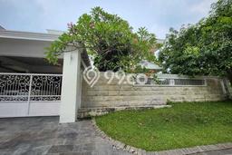 Siap Huni Rumah Mewah 5 Kamar di Wiyung Dekat ke Mana Saja Siap Huni Rumah Mewah 5 Kamar di Wiyung Dekat ke Mana Saja