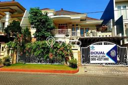Hunian Eksklusif Siap Huni LT 375m2 di Sukolilo, Surabaya Hunian Eksklusif Siap Huni LT 375m2 di Sukolilo, Surabaya