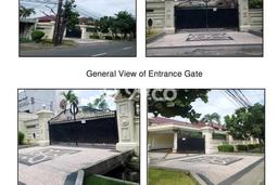 Ready to Use! Luxury House LT 1410m2 Desain Elegan di Jemursari Ready to Use! Luxury House LT 1410m2 Desain Elegan di Jemursari