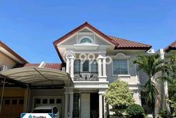 Jual Rumah Mewah Elegan Dengan View Cantik di Pakuwon Indah, Surabaya Jual Rumah Mewah Elegan Dengan View Cantik di Pakuwon Indah, Surabaya