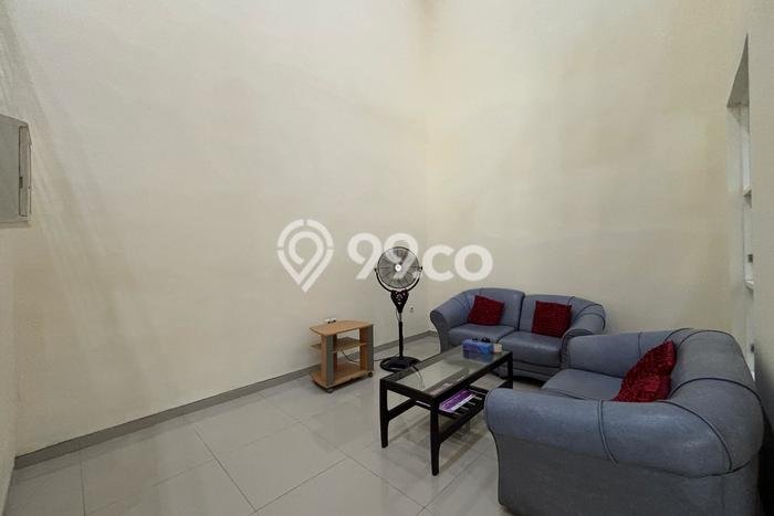 Jual Rumah Favorit Siap Huni LB 250m2 di Mulyosari, Surabaya Jual Rumah Favorit Siap Huni LB 250m2 di Mulyosari, Surabaya