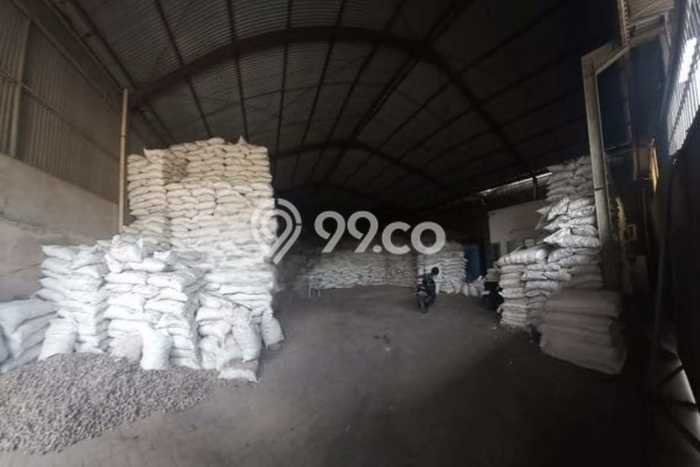 Gudang Bagus Dijual di kebraon Surabaya Lokasi Strategis Cocok untuk Kembangkan Bisnis Gudang Bagus Dijual di kebraon Surabaya Lokasi Strategis Cocok untuk Kembangkan Bisnis