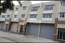 LOKASI PREMIUM! Gudang di Kapuk, Luas 378m², Mainroad, Area Bisnis LOKASI PREMIUM! Gudang di Kapuk, Luas 378m², Mainroad, Area Bisnis