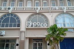 LOKASI SUPER STRATEGIS! Ruko Kawasan Taman Kencana, Luas 310m², Prospek Pengunjung LOKASI SUPER STRATEGIS! Ruko Kawasan Taman Kencana, Luas 310m², Prospek Pengunjung