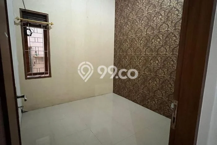 Disewakan! Rumah 2 Kamar Tidur &
2 Kamar Mandi di Pasteur, Bandung Disewakan! Rumah 2 Kamar Tidur &
2 Kamar Mandi di Pasteur, Bandung