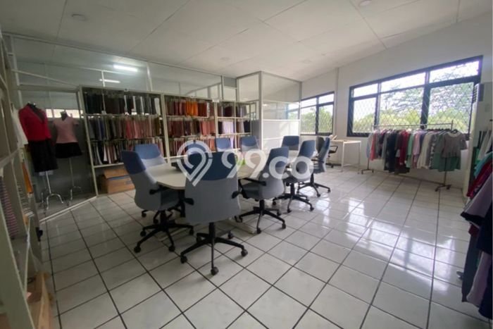 KAWASAN BISNIS! Gudang di , Luas 3000m2m², Area Premium KAWASAN BISNIS! Gudang di , Luas 3000m2m², Area Premium