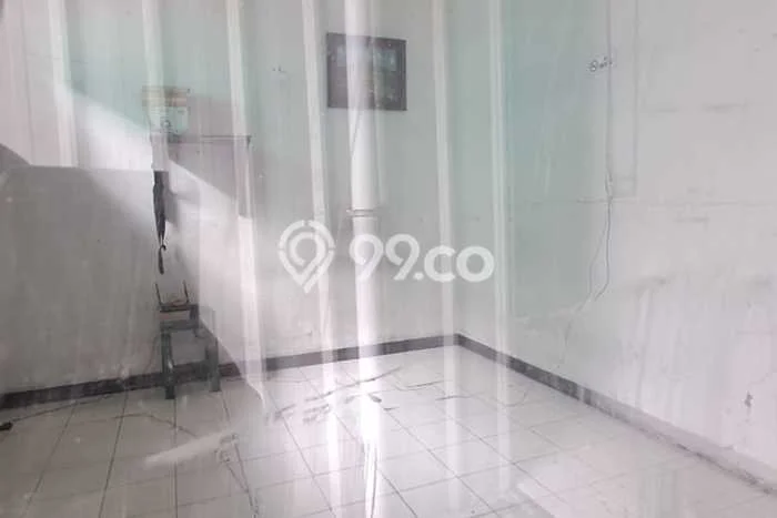 Gudang Disewa di Bandung dengan LB 480m2 Area Komersial Ramai Gudang Disewa di Bandung dengan LB 480m2 Area Komersial Ramai
