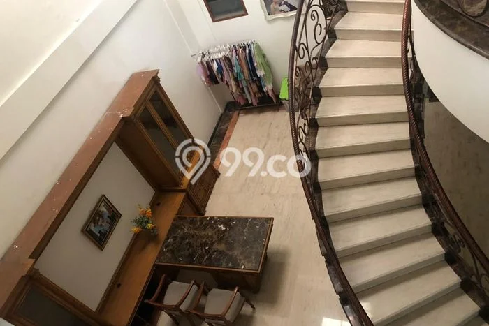 Jual Rumah Luas Elegan Dengan View Eksklusif di Cipaganti, Bandung Jual Rumah Luas Elegan Dengan View Eksklusif di Cipaganti, Bandung
