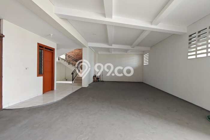 Ready to Use! Luxury House LT 430m2 Desain Modern di Kota Baru Parahyangan Ready to Use! Luxury House LT 430m2 Desain Modern di Kota Baru Parahyangan