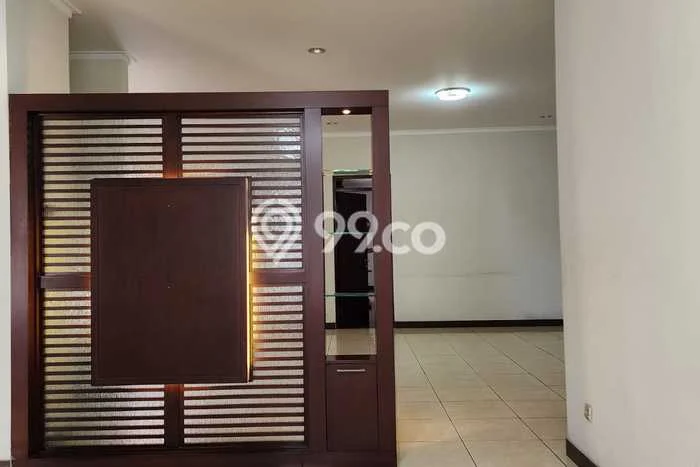 Hunian Mewah 7 KT / 5 KM untuk Disewa di Kota Baru Parahyangan, Bandung Hunian Mewah 7 KT / 5 KM untuk Disewa di Kota Baru Parahyangan, Bandung